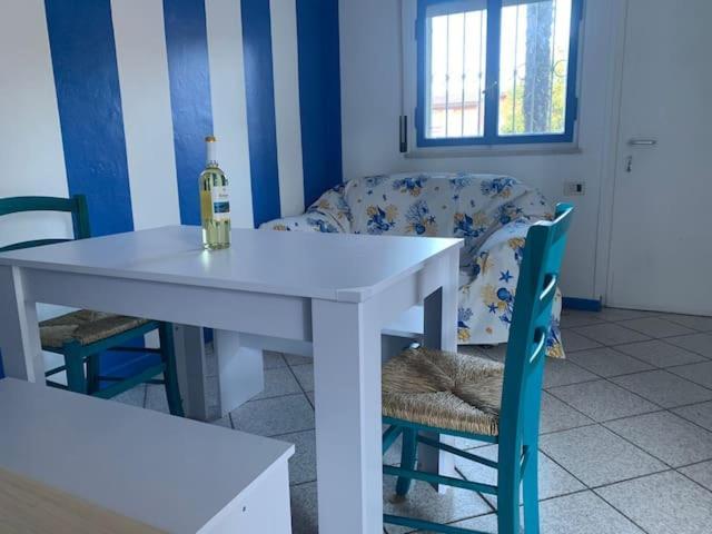 Casa In Riva Al Lago Diletta Spiti 카스텔레토소프라티시노 외부 사진